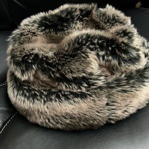 Parkhurst faux fur hat for ladies